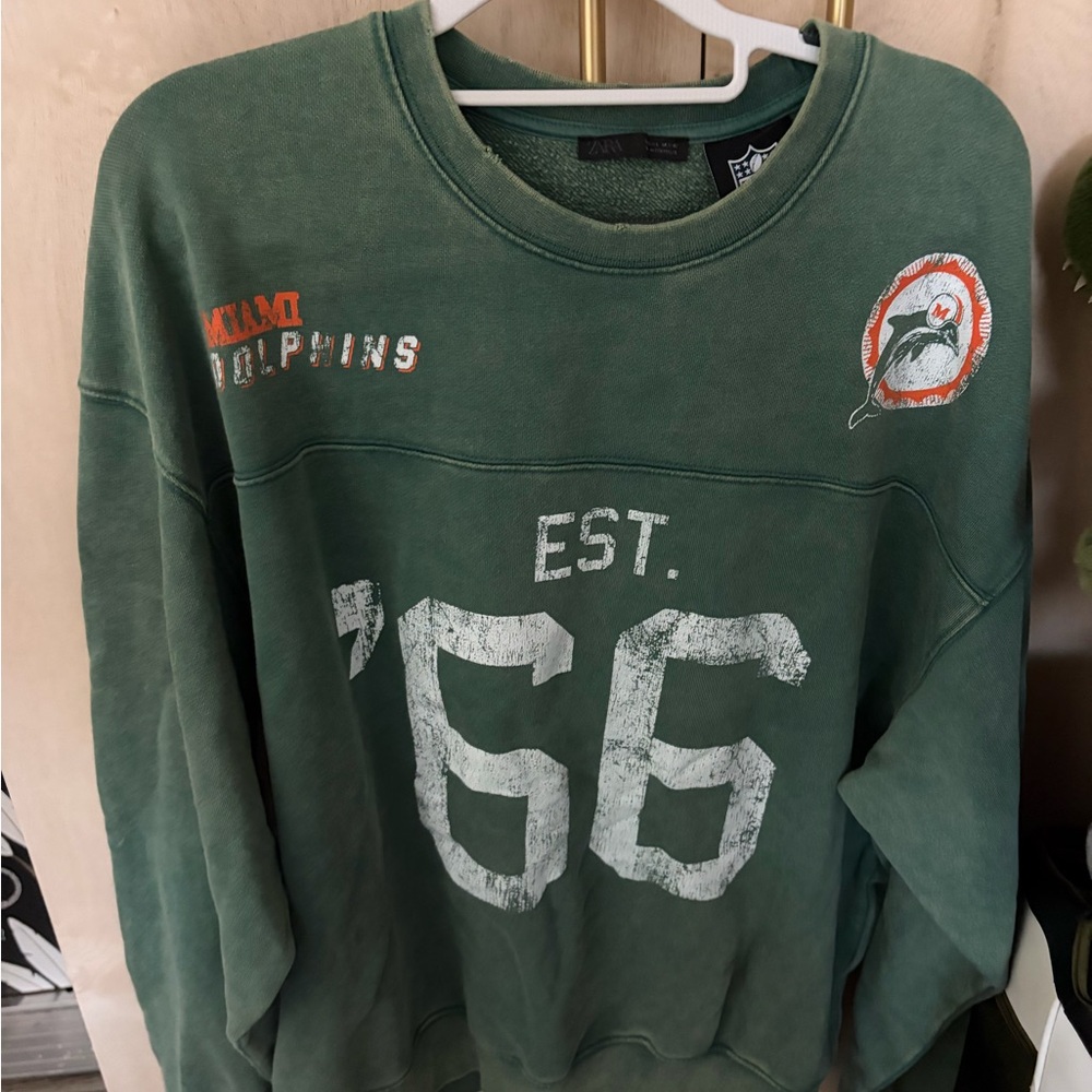Zara Green Miami Dolphins Vintage Sweatshirt